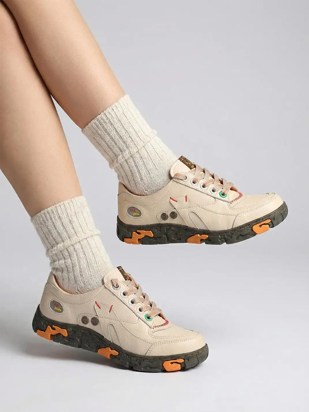 TMA EYES | Retro Color-Block Leather Lace-Up Sneakers