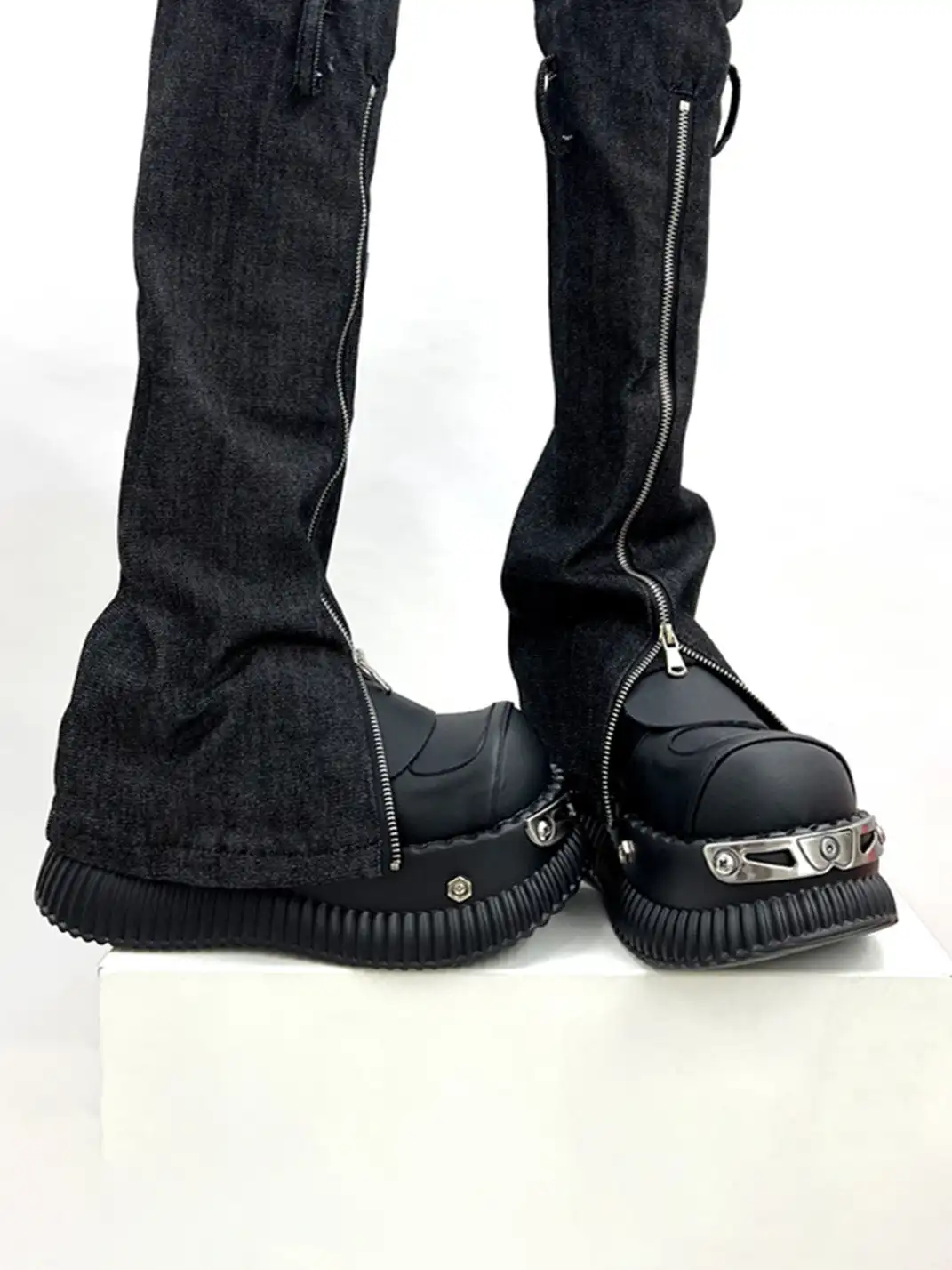 PINJIAHUI | Y2K Punk Platform Sneakers with Metal Detail