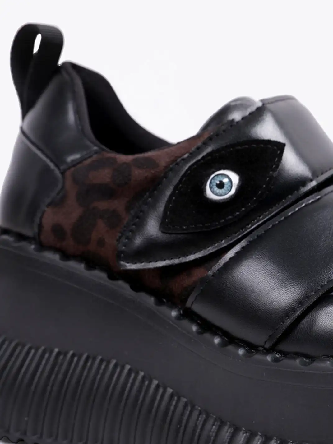 PINJIAHUI | Dark Aesthetic Platform Sneakers with Eye Detail