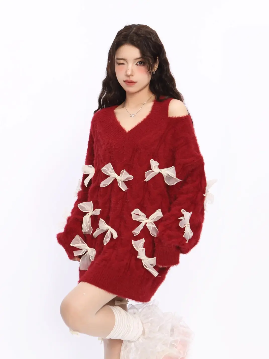 BIGGOLD | Off-Shoulder Red Bow Knit Sweater
