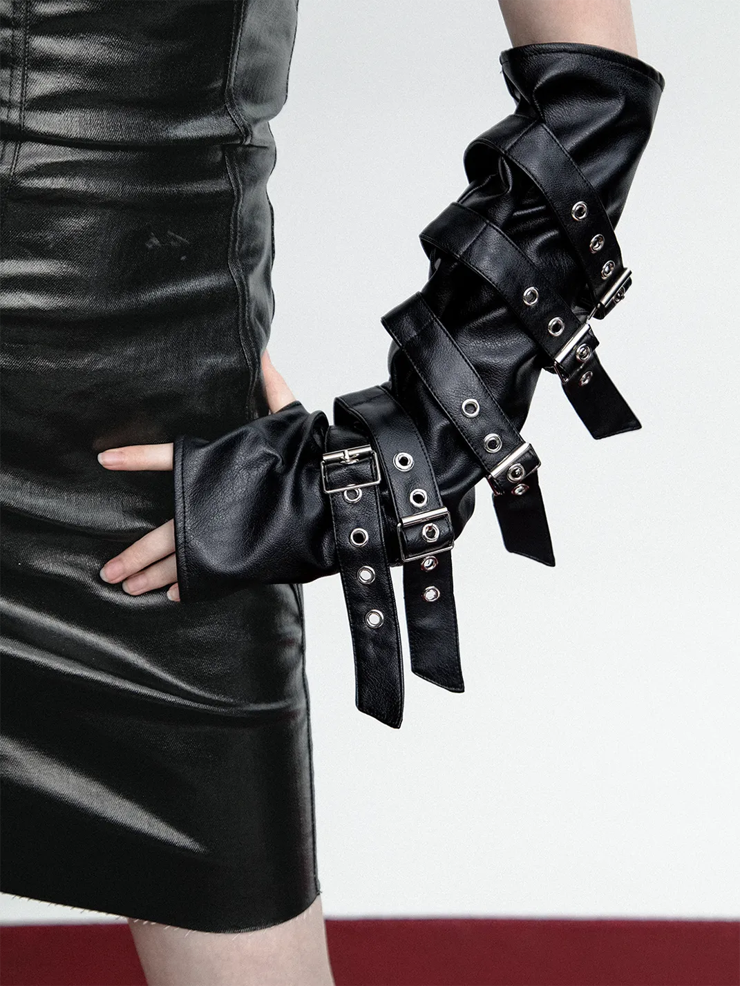 SS2L | Punk Strap Leather Gloves Street Style