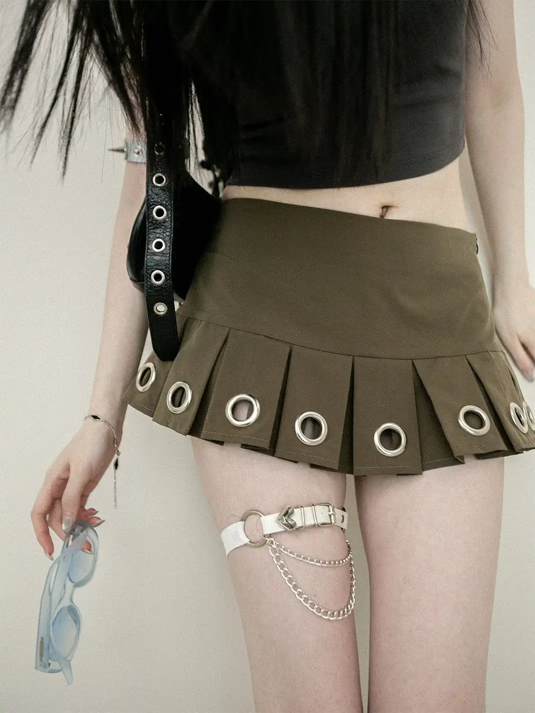 SS2L | Punk Y2K Metal Chain Heart Buckle Thigh Strap