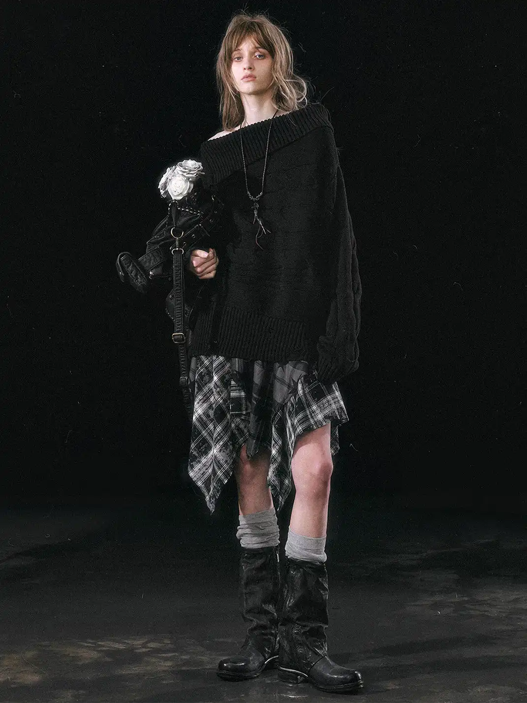 CestNous | Star Print Plaid Asymmetrical Skirt with Frayed Hem