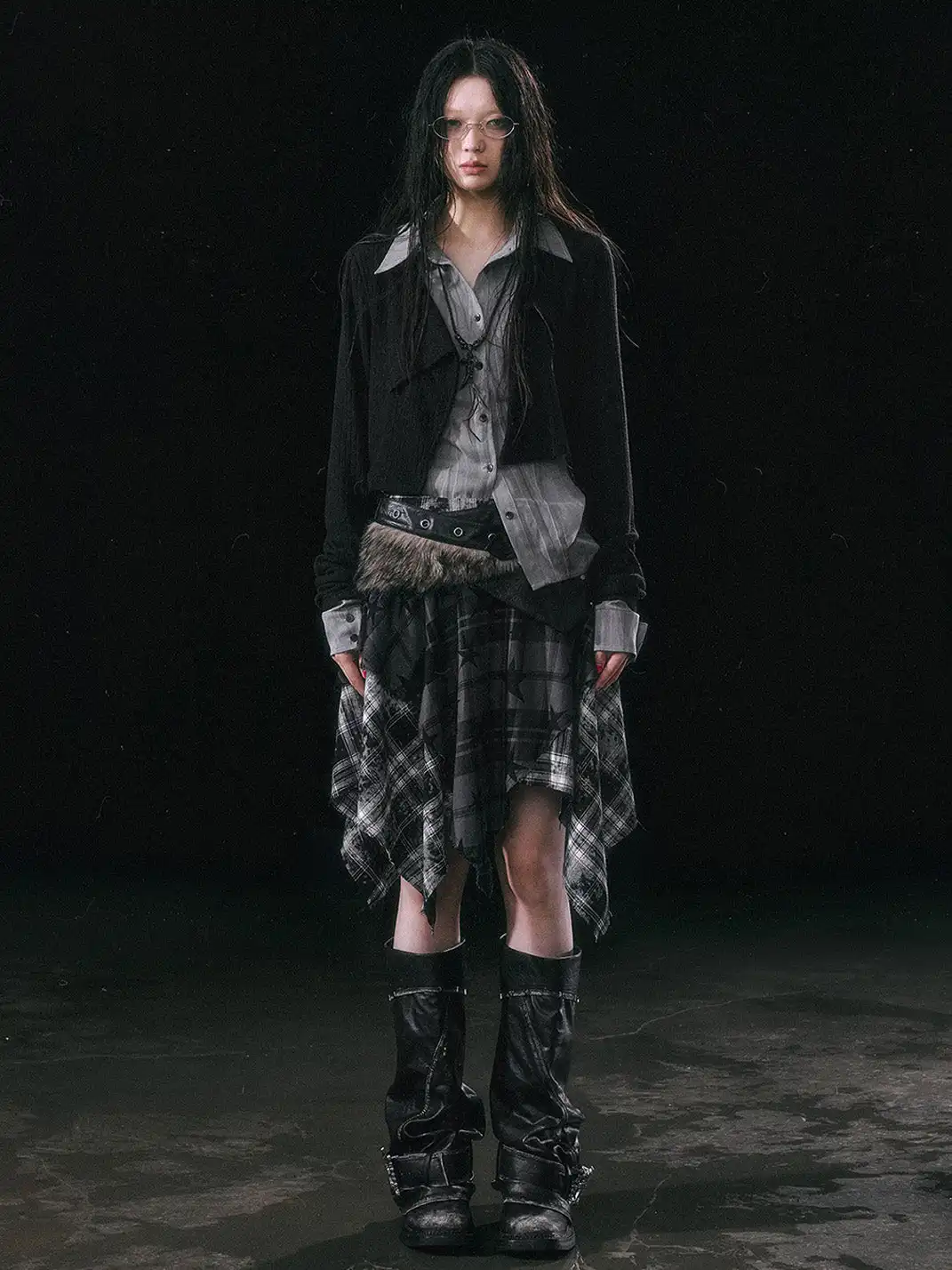 CestNous | Star Print Plaid Asymmetrical Skirt with Frayed Hem