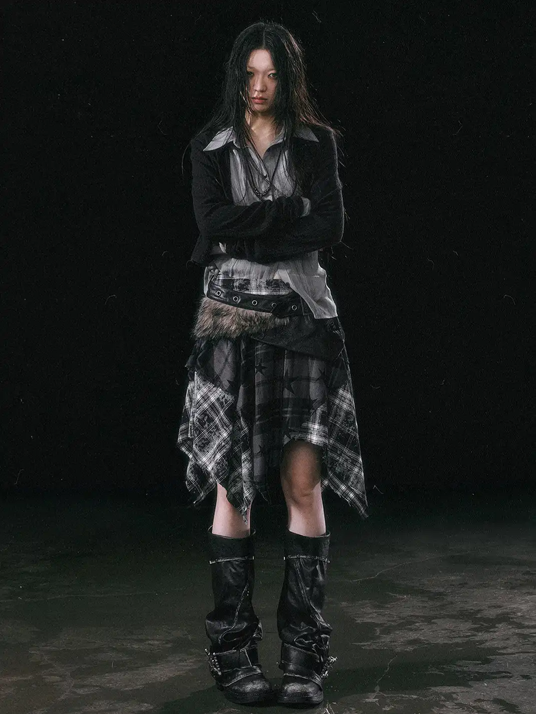 CestNous | Star Print Plaid Asymmetrical Skirt with Frayed Hem