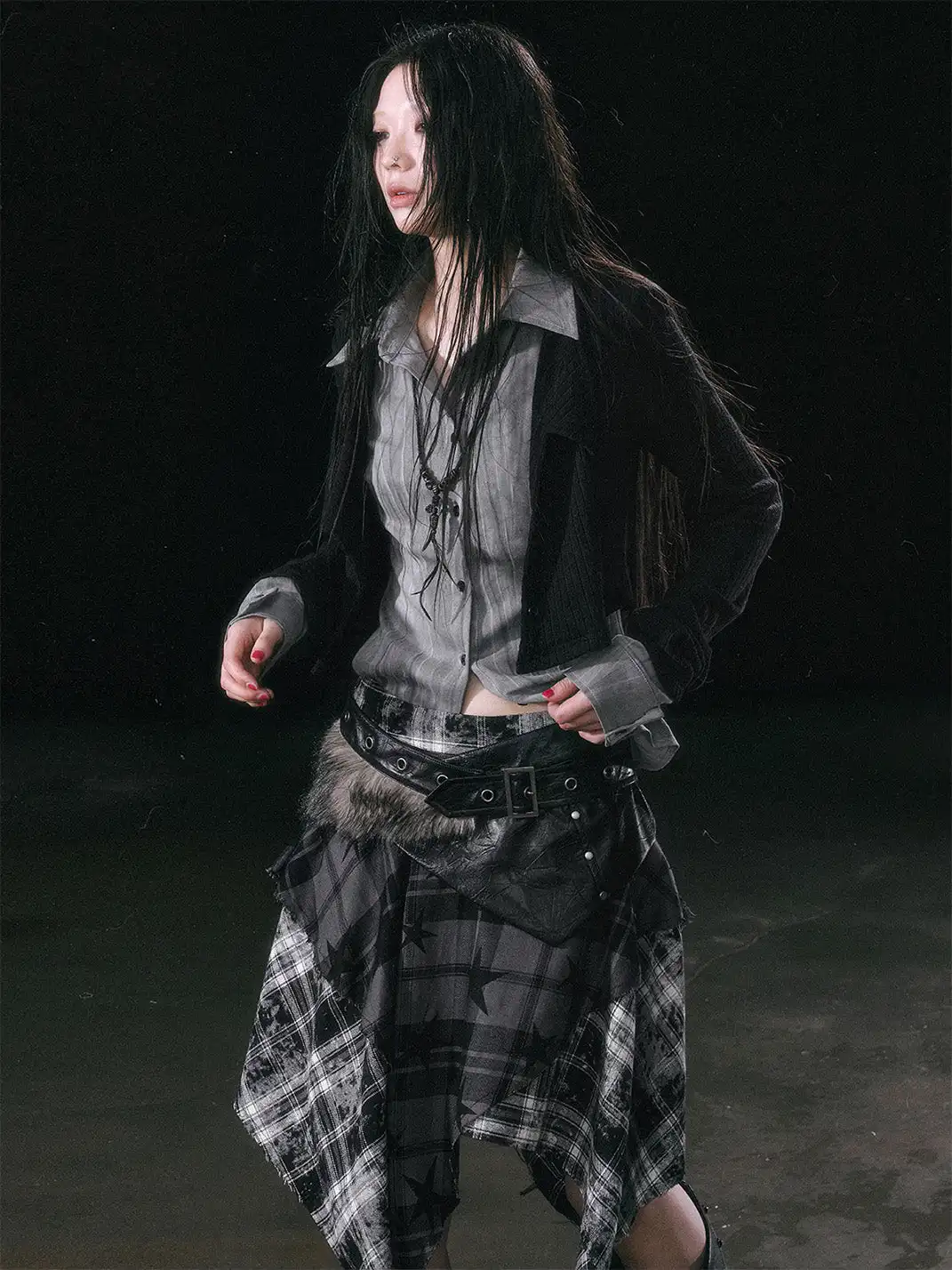 CestNous | Color-Block Faux Layered Long Sleeve Shirt