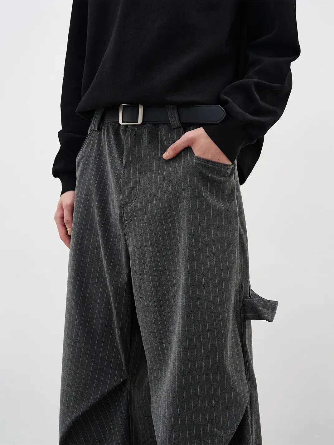 FLYOFF | Vintage Pinstripe Pleated Relaxed Trousers