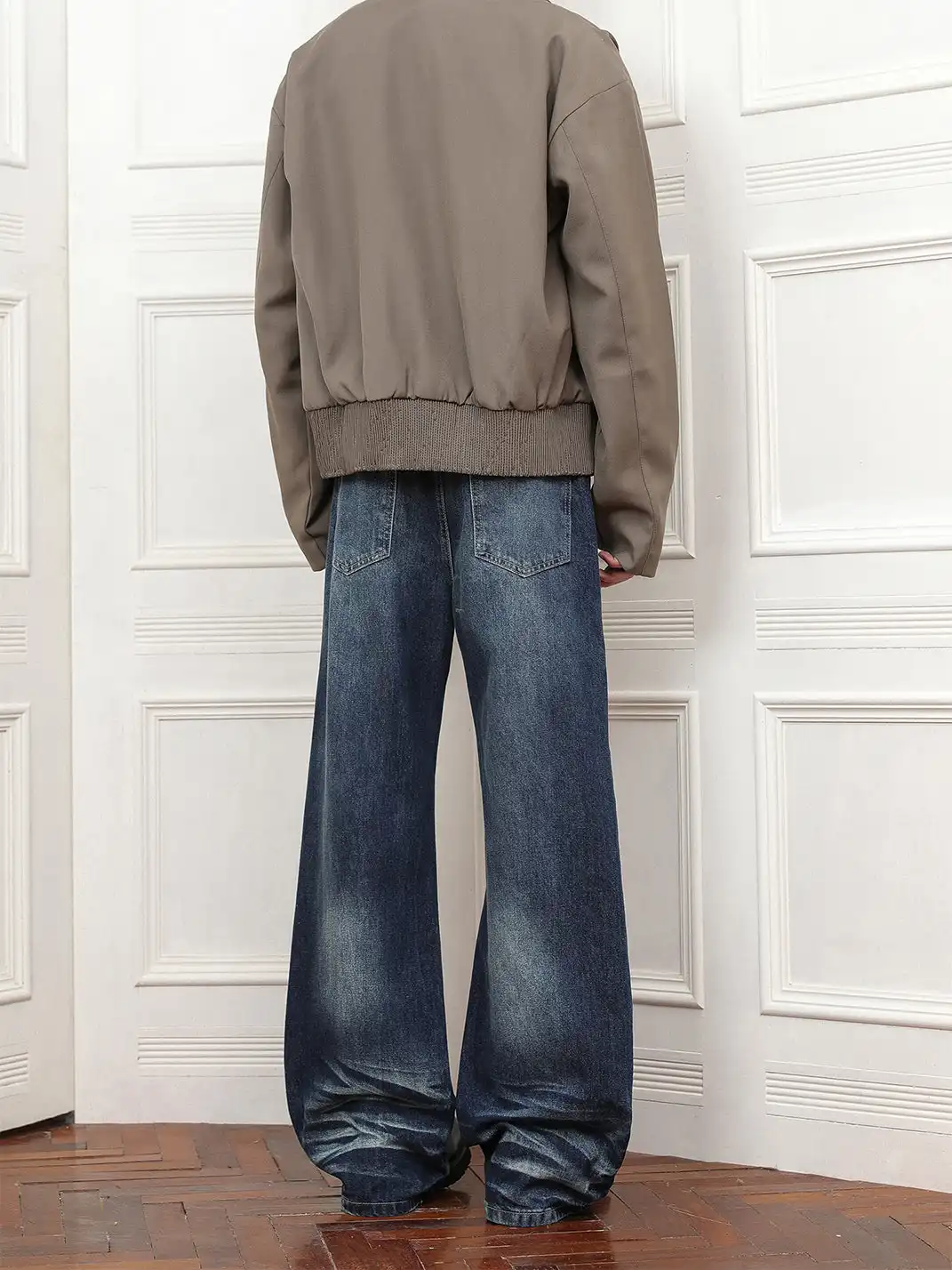 FLYOFF | Vintage Washed Flared Jeans