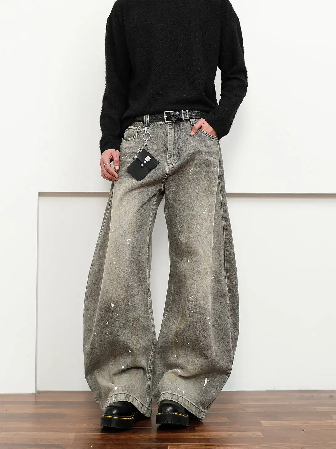 FLYOFF | Vintage Street-Style Washed Jeans