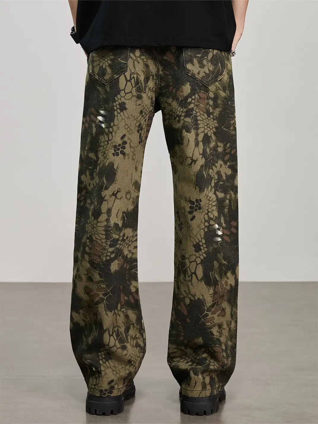 GURBAKS | Men's Camouflage Floral Straight-Leg Jeans