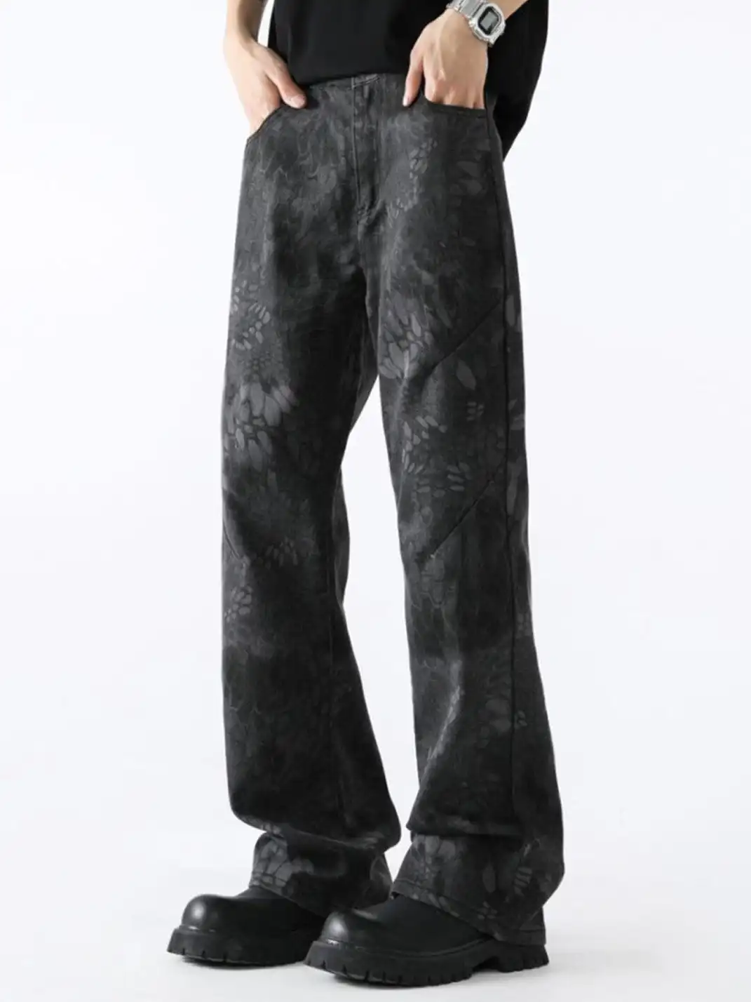 GURBAKS | Men's Camouflage Floral Straight-Leg Jeans