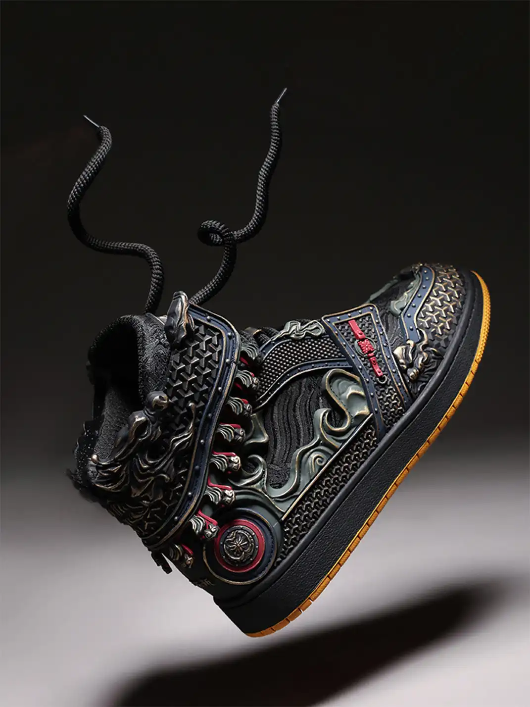 SGSX | Wukong-Armor High-Top Sneakers - Black&Gold