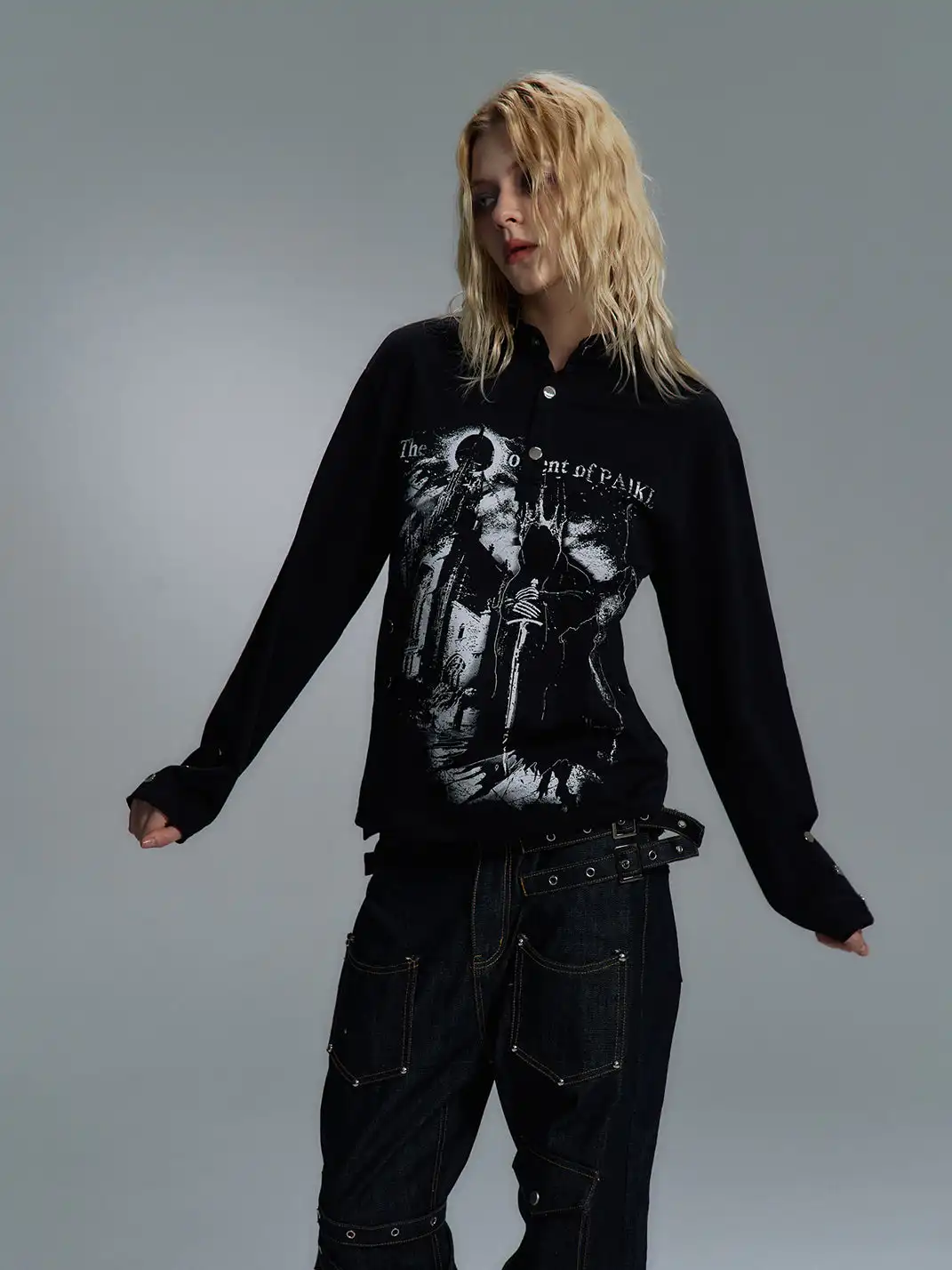 PAIKI | Print Henley Long Sleeve Sweatshirt