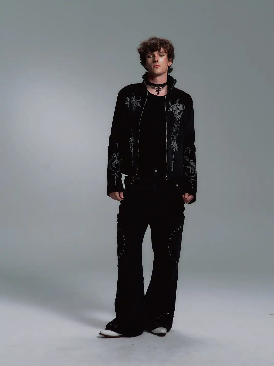 PAIKI | Skull Singer & Music Note Velvet Zip Jacket