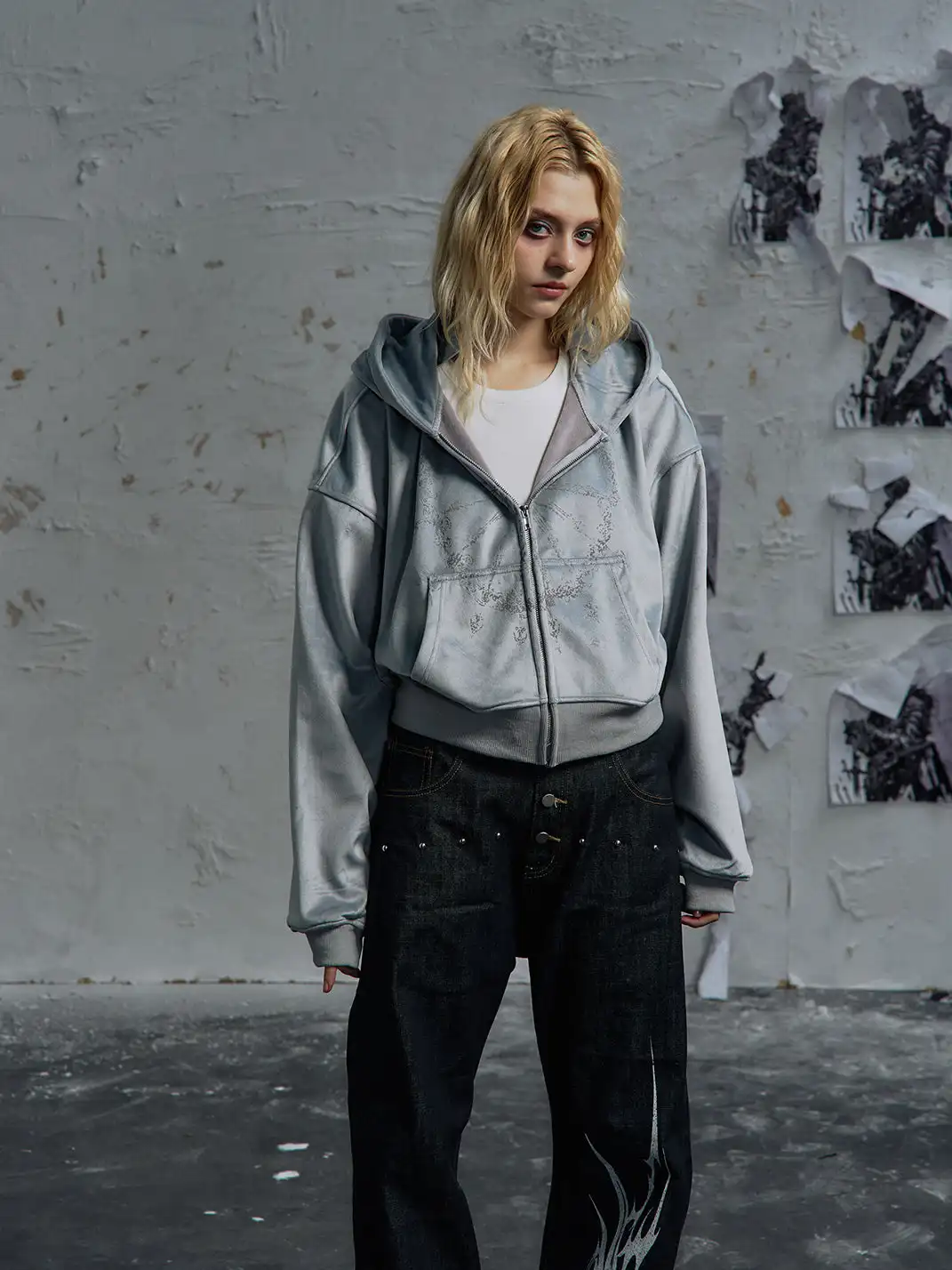 PAIKI | Light Sorcerer Zip-Up Velvet Hoodie
