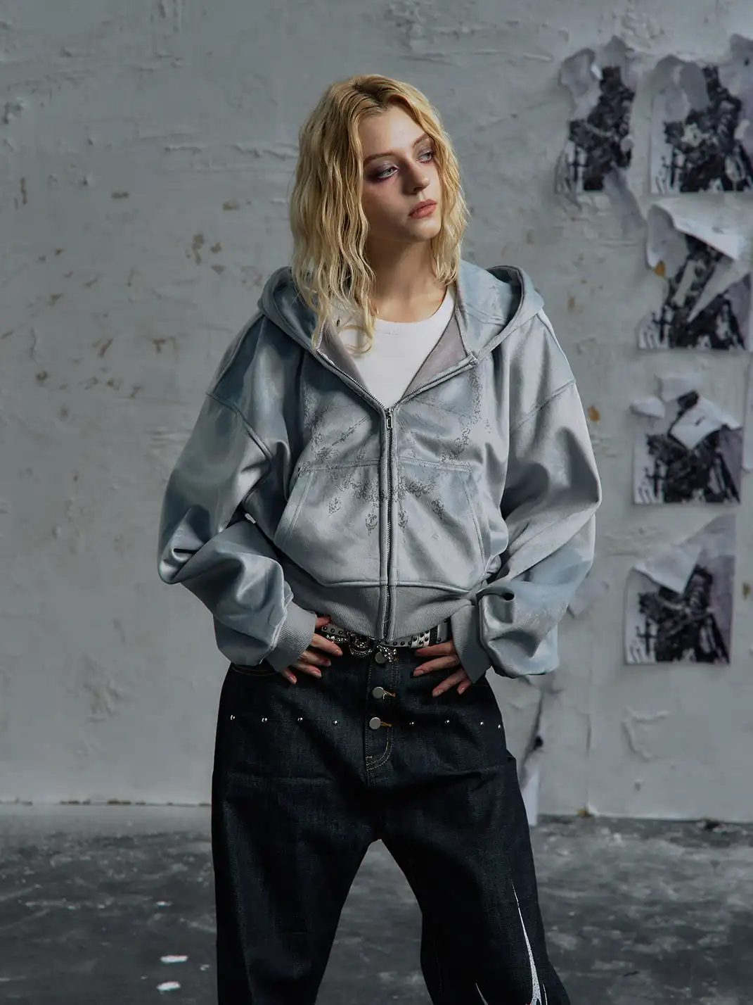 PAIKI | Light Sorcerer Zip-Up Velvet Hoodie