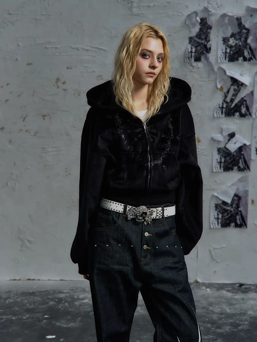 PAIKI | Light Sorcerer Zip-Up Velvet Hoodie