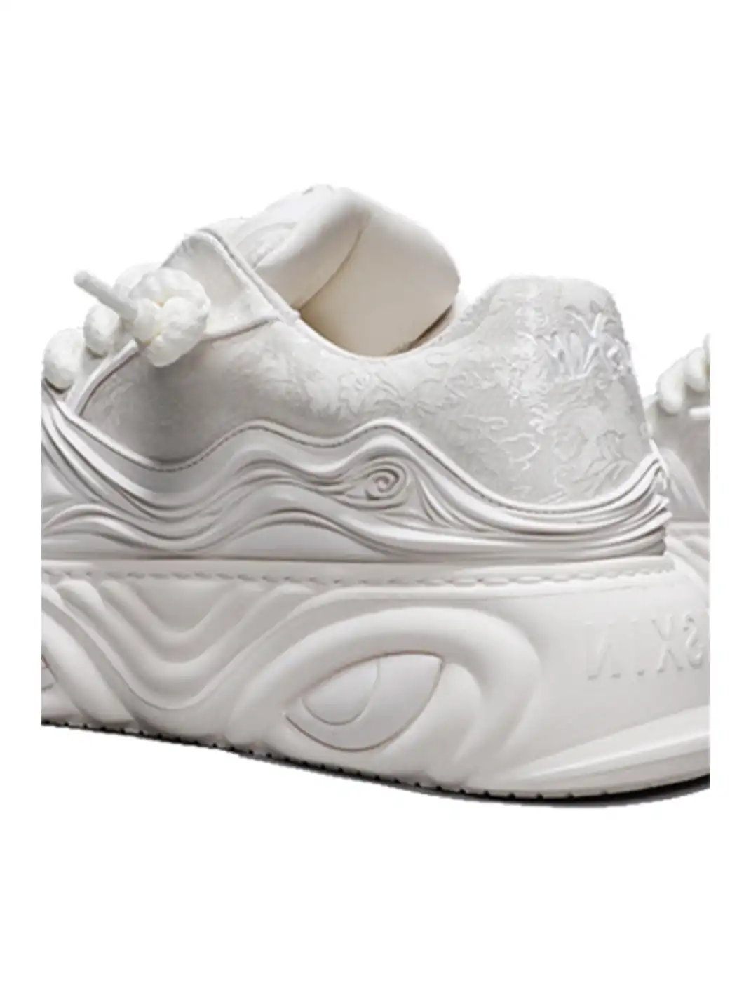 SGSX | Yunli Embroidered Platform Sneakers