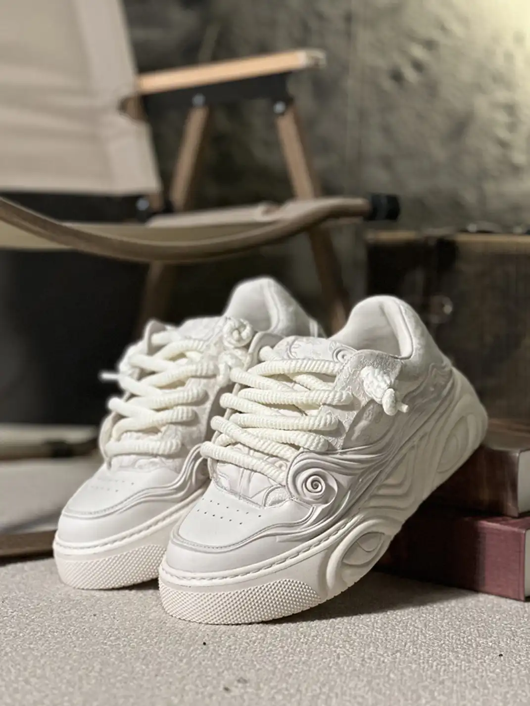 SGSX | Yunli Embroidered Platform Sneakers