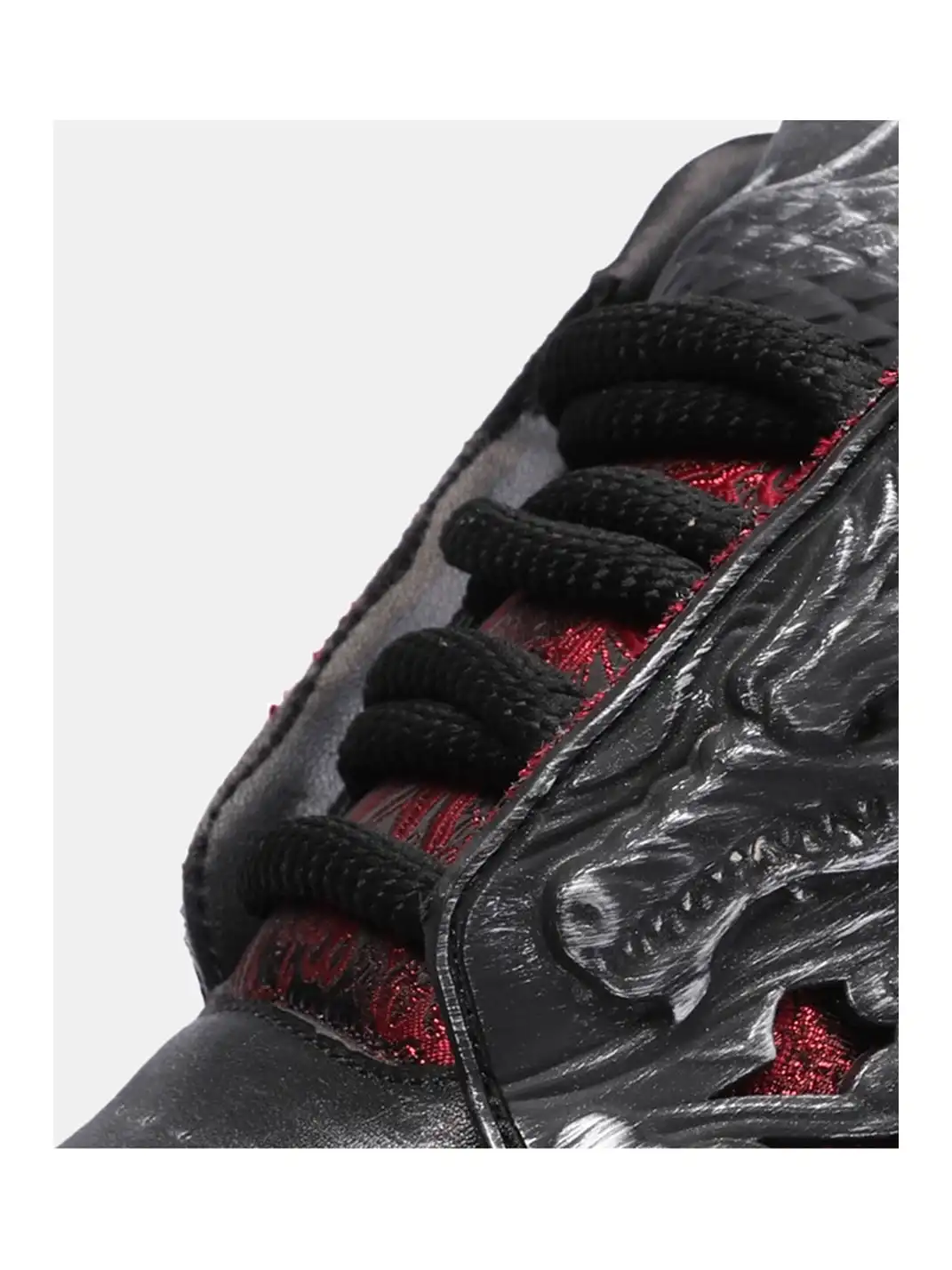 SGSX | Chinese Dragon Relief Sneakers - Black
