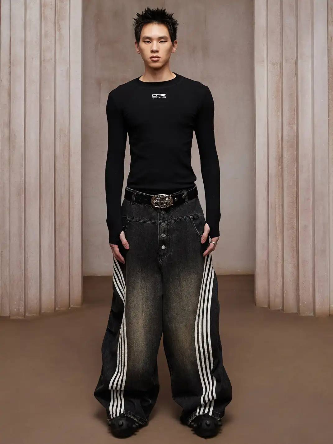 DND4DES | Retro-style Pleated White Striped Trousers
