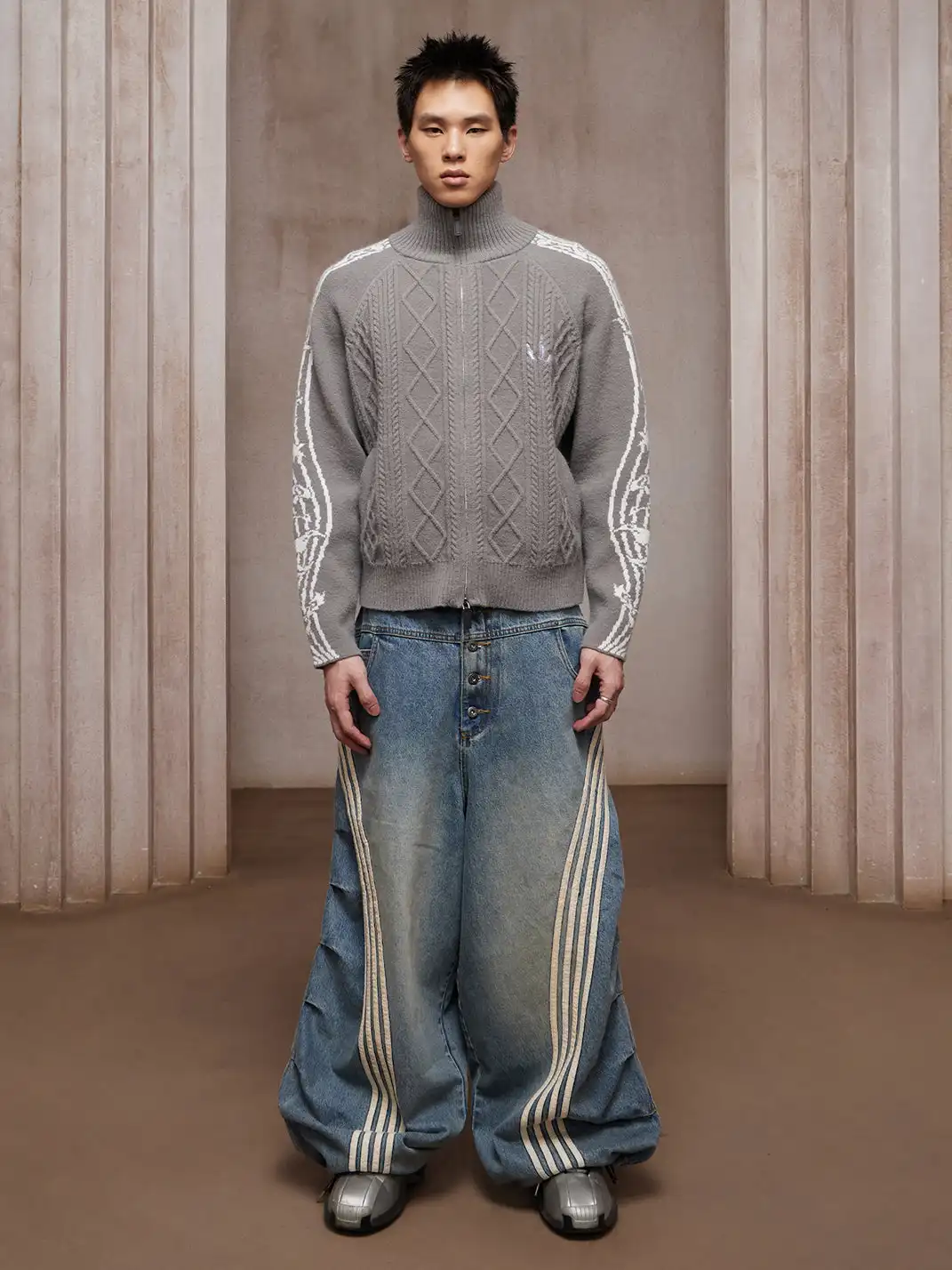 DND4DES | Retro-style Pleated White Striped Trousers