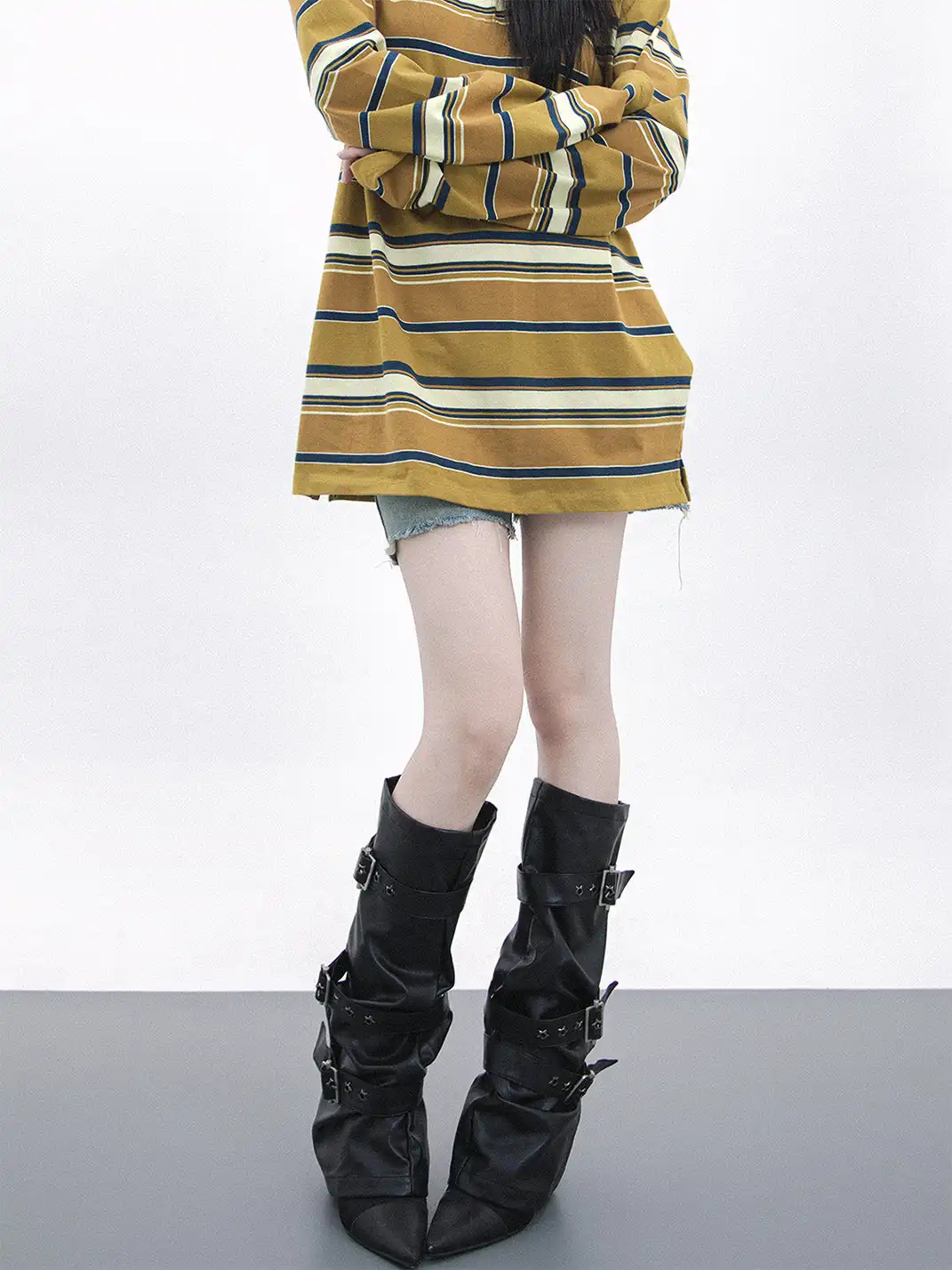 SS2L | Rivet Buckle Strap Punk Chic Leather Leg Warmers