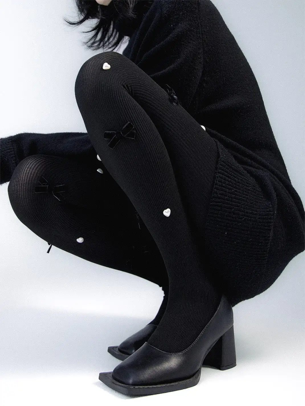 SS2L | Bow-tie Pearl Heart Pantyhose