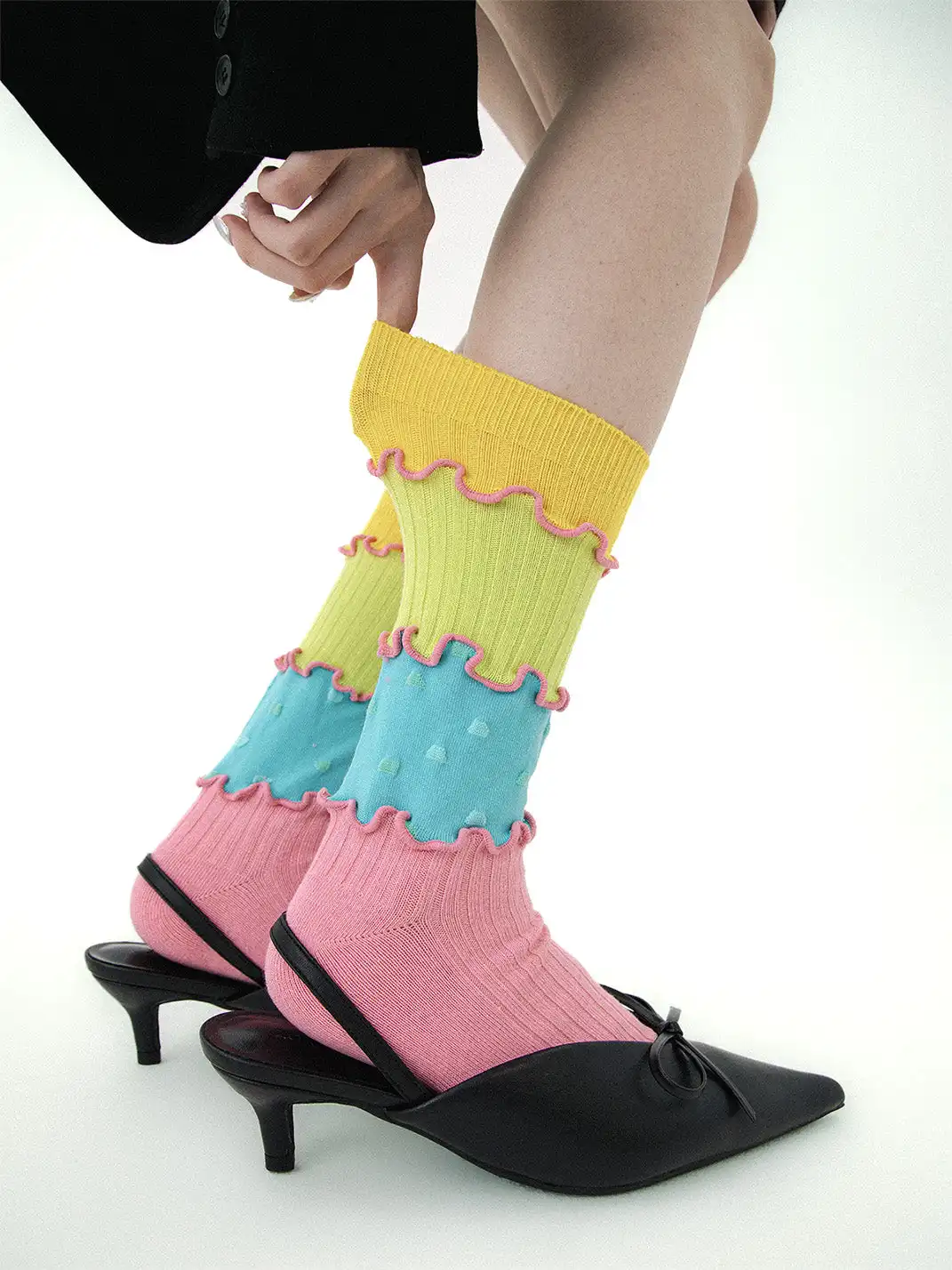 SS2L | Dopamine Layered Stitching Macaron Ruffled Mid-Calf Socks