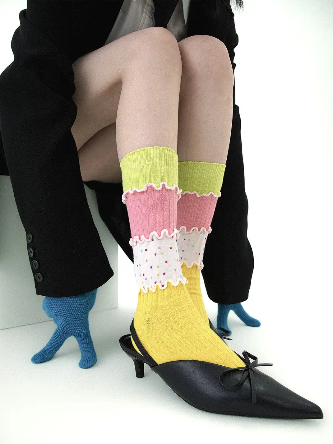 SS2L | Dopamine Layered Stitching Macaron Ruffled Mid-Calf Socks