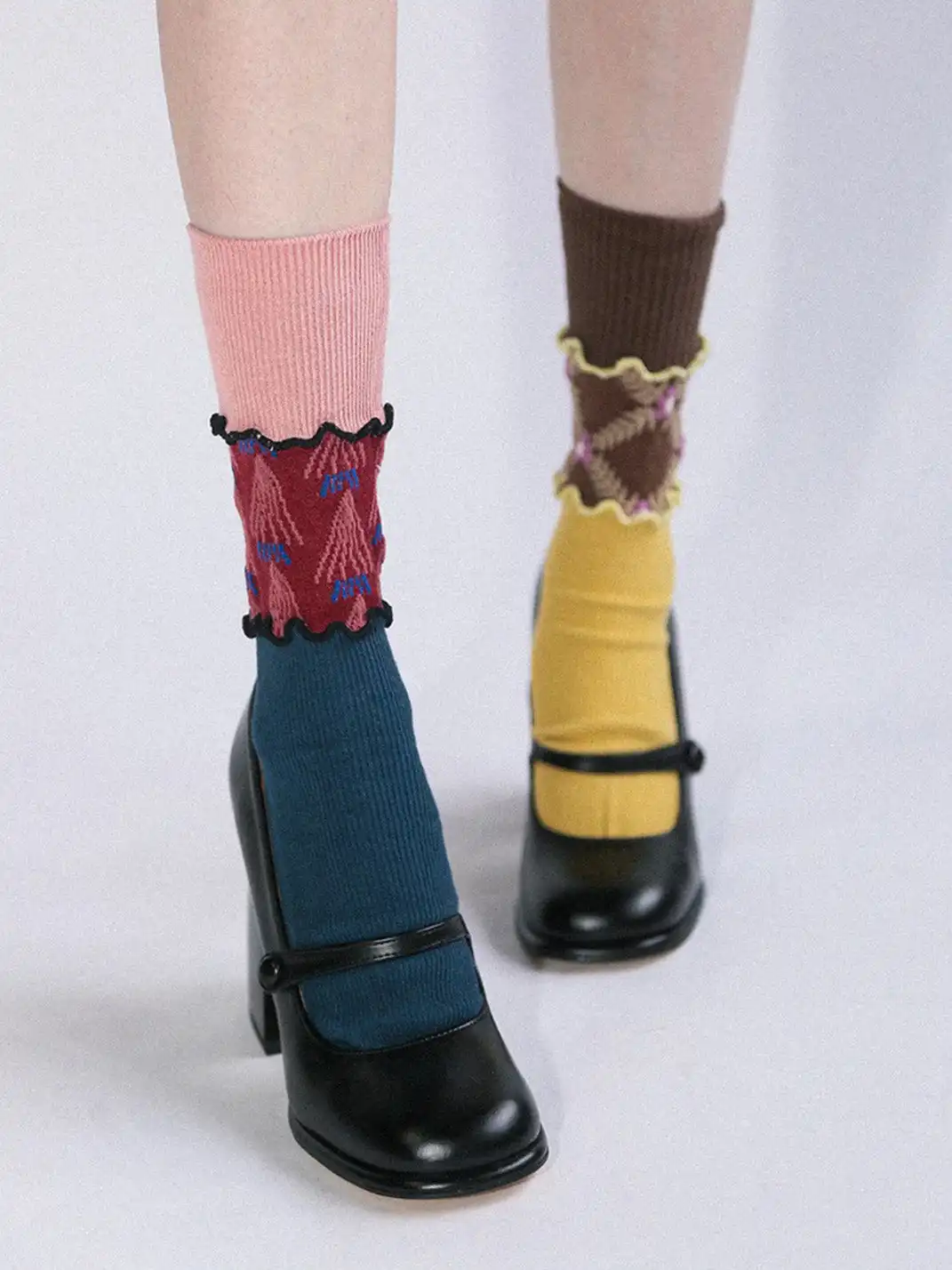 SS2L | Layered Splicing Ruffle Floral Mid-Calf Socks