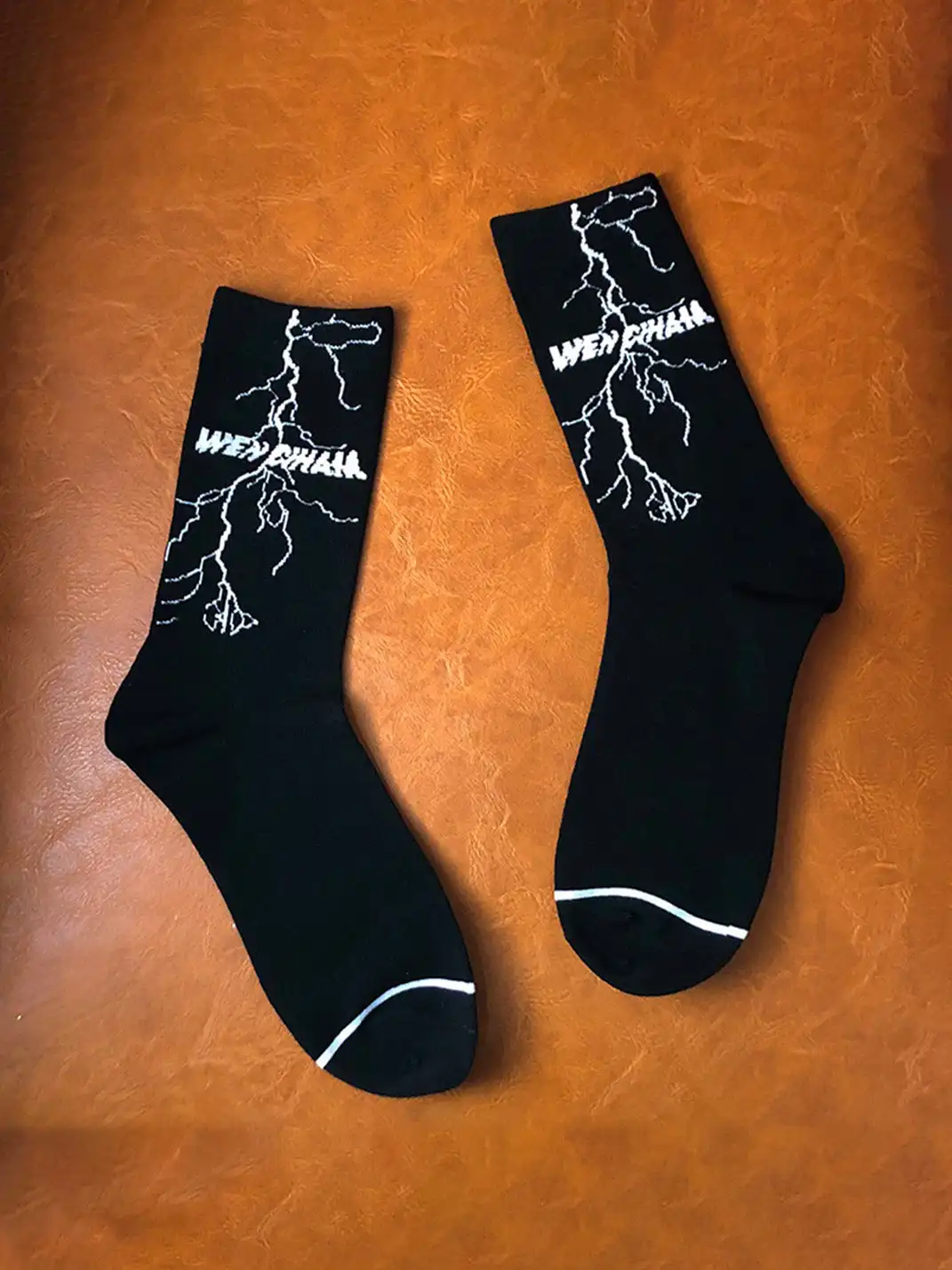 SS2L | Gradient Polka Dot Lightning Mid-Calf Socks
