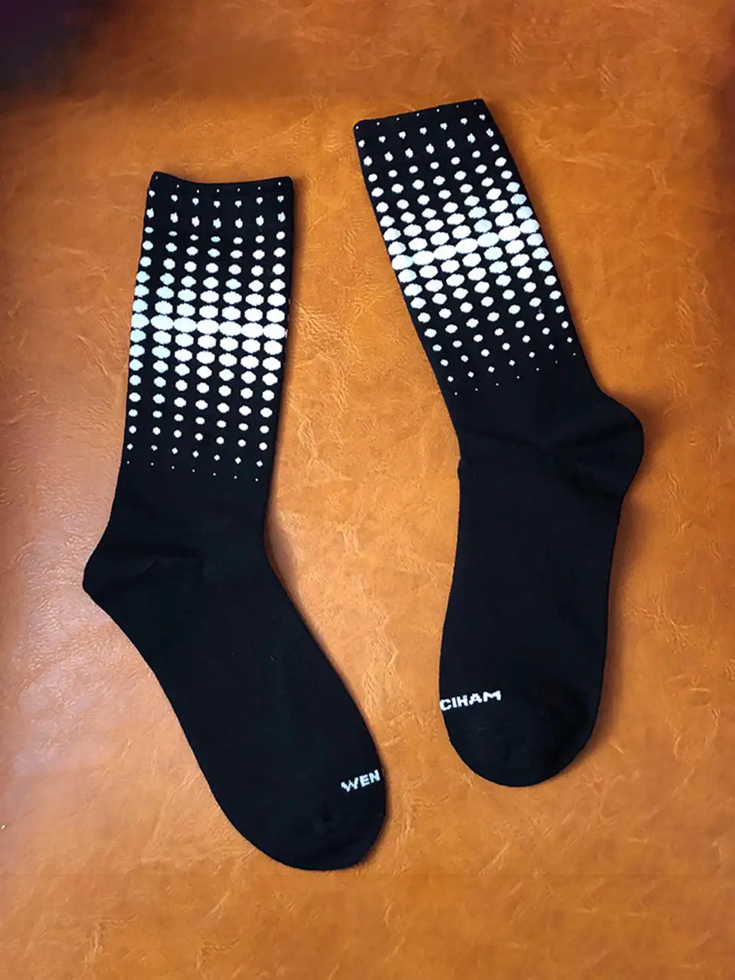 SS2L | Gradient Polka Dot Lightning Mid-Calf Socks