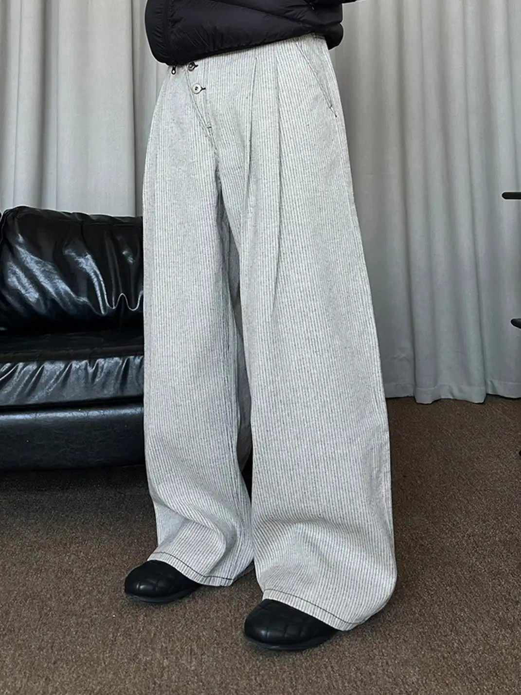 KREATE | Striped Pleated Wide-Leg Denim Pants