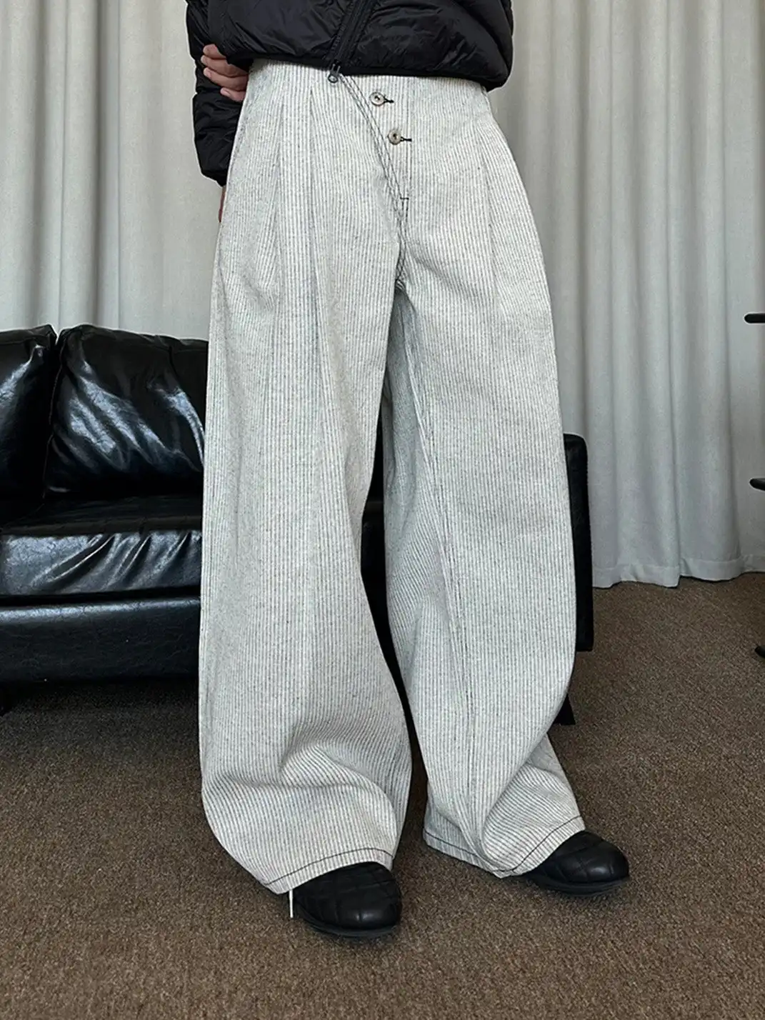 KREATE | Striped Pleated Wide-Leg Denim Pants