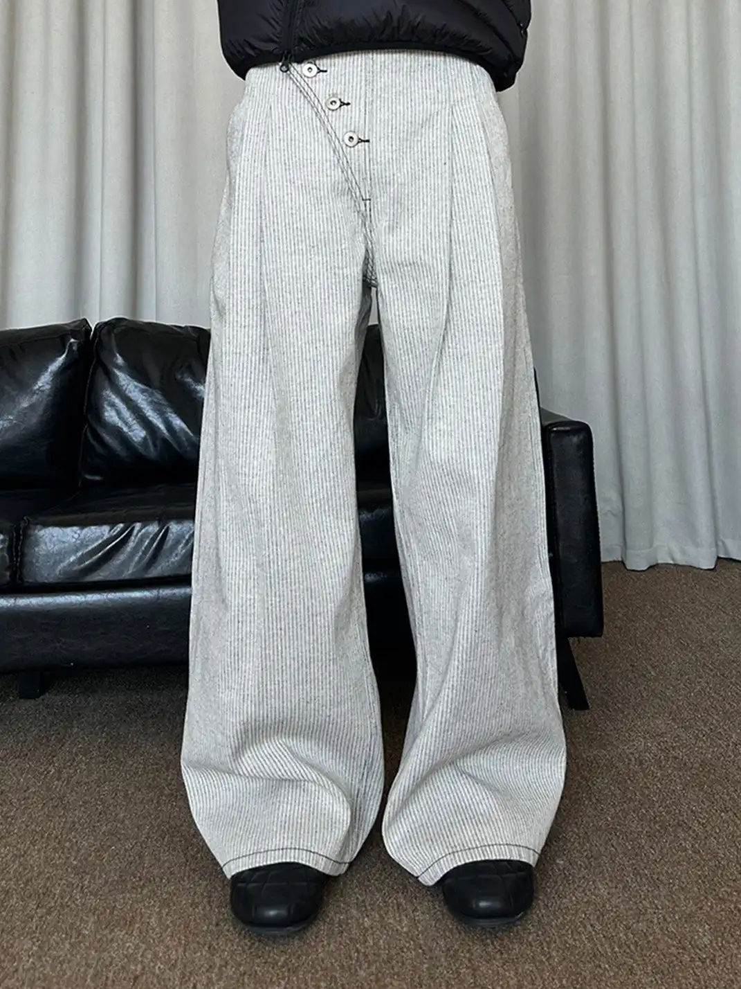 KREATE | Striped Pleated Wide-Leg Denim Pants