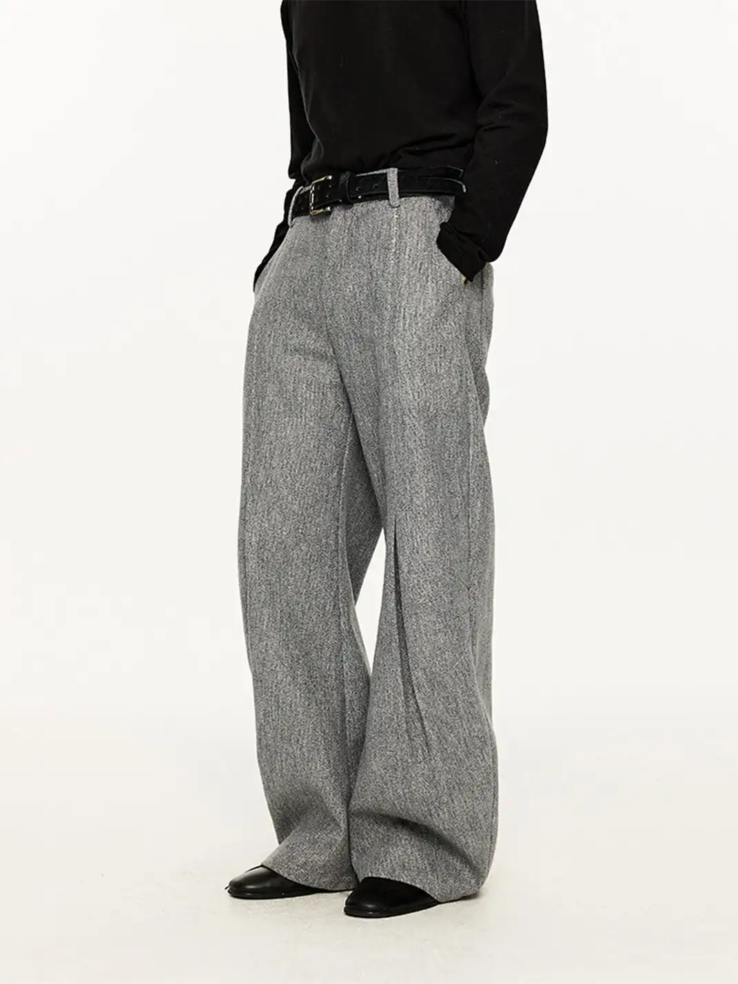 KREATE | Hand-Stitched Pleated Trousers