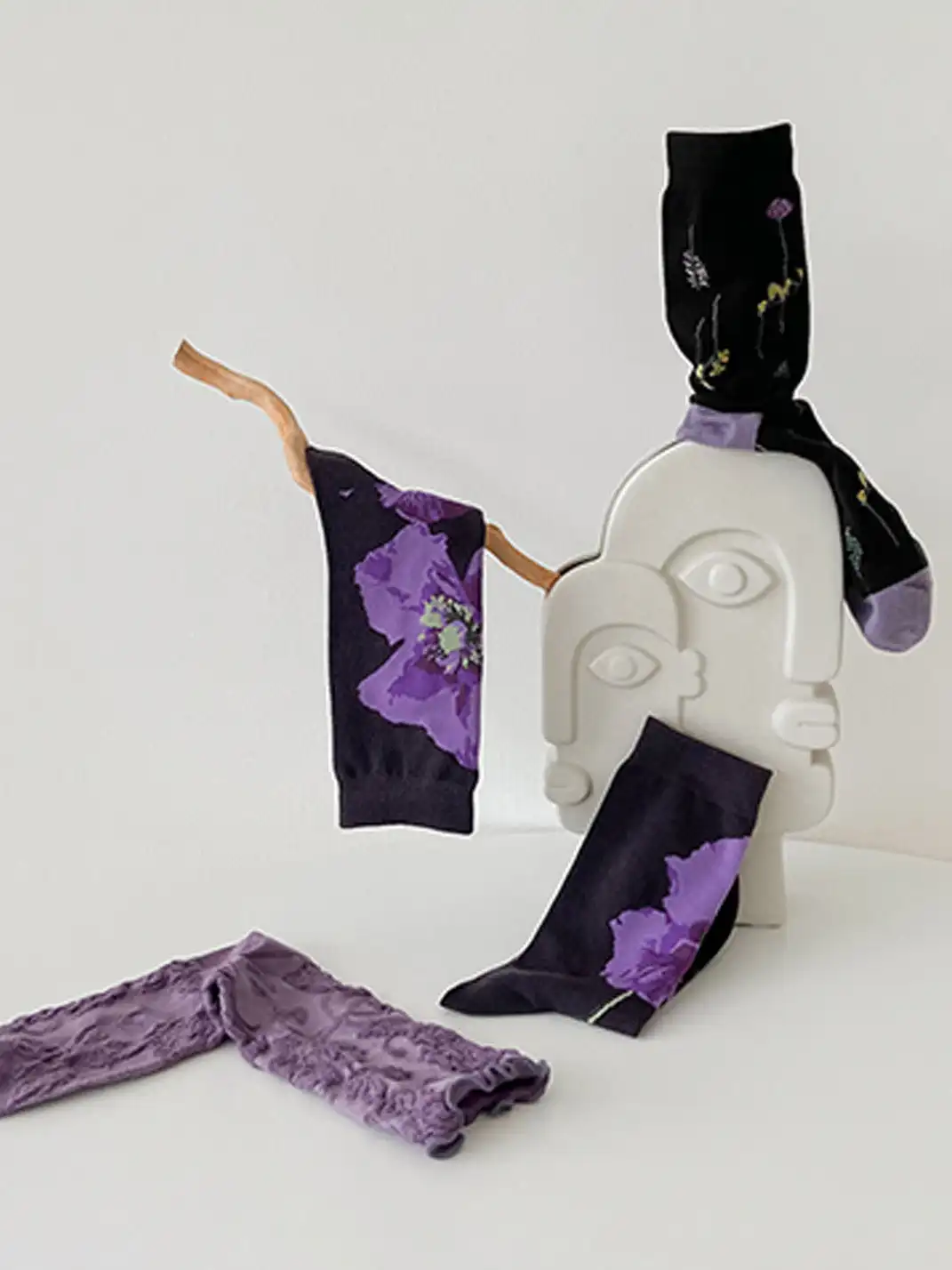 Renaissance | Vintage Floral Patterned Mid-Calf Socks