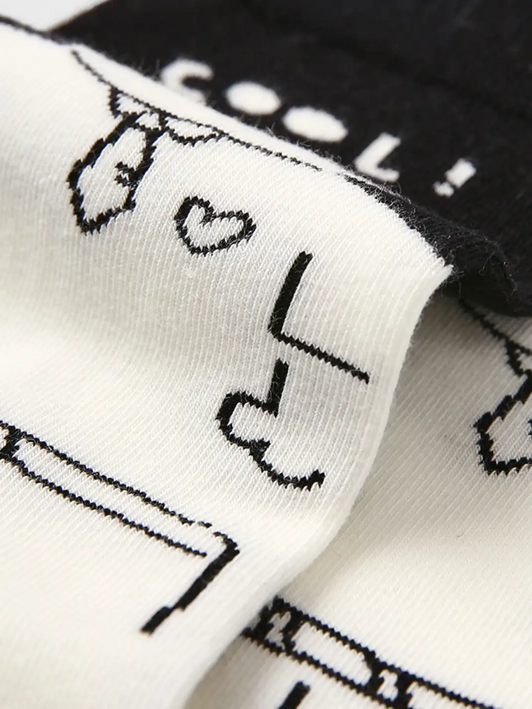 Renaissance | 2-Pack Cute Cartoon Character and Love-Themed Socks