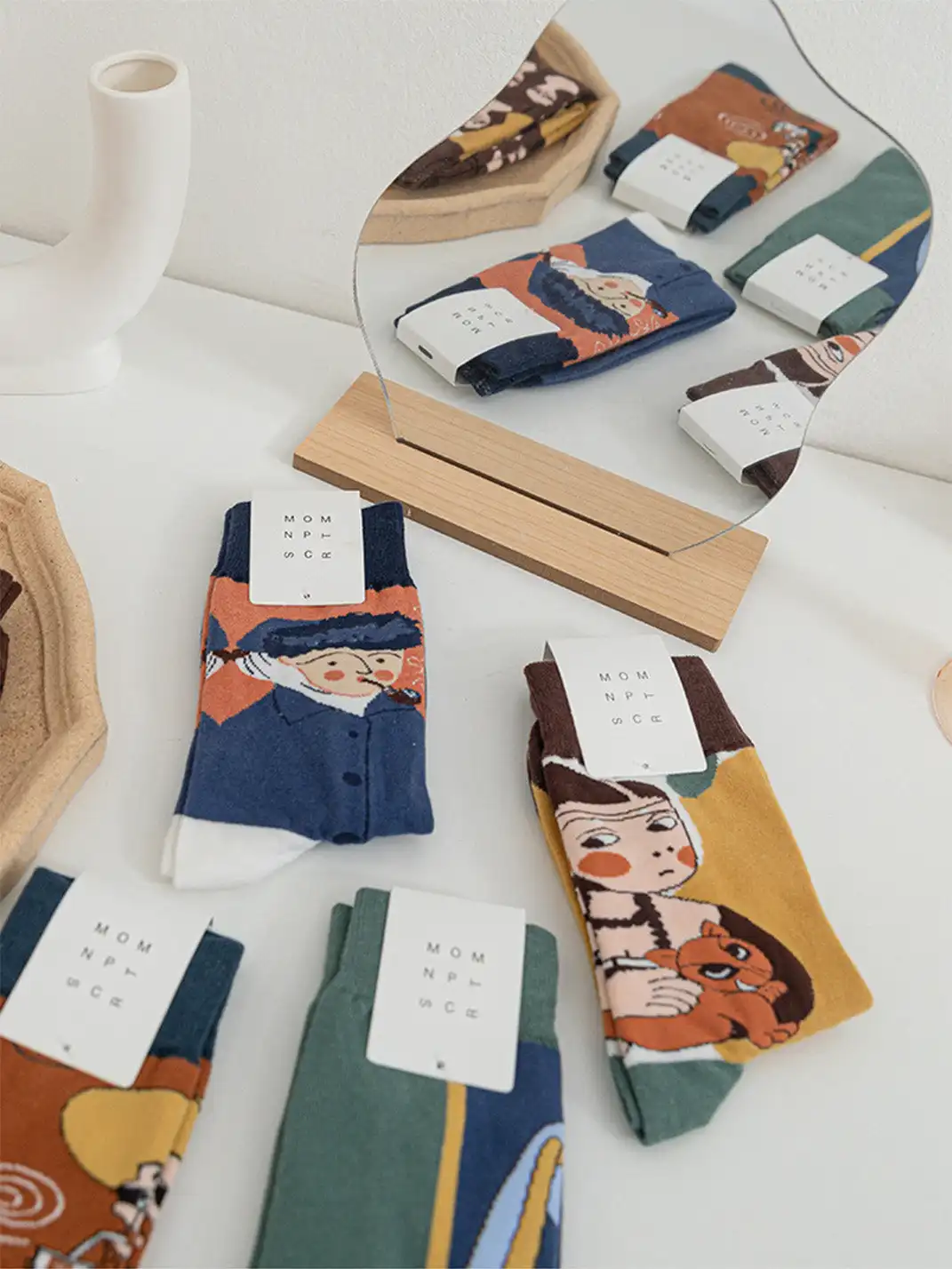 CORRYDELAAN | Abstract Art Portrait Mid-Calf Socks