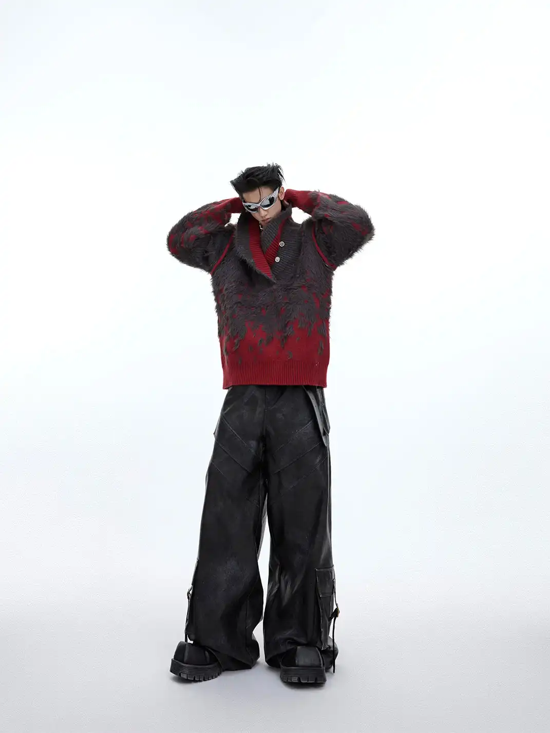 ArguE CulturE | Gradient V-Neck Faux Fur Sweater