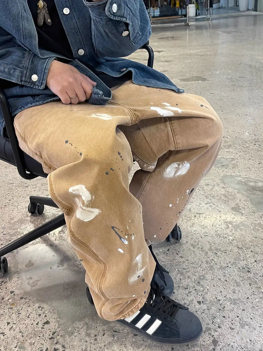 ME DA IGUAL | Printed Cargo Tapered Pants