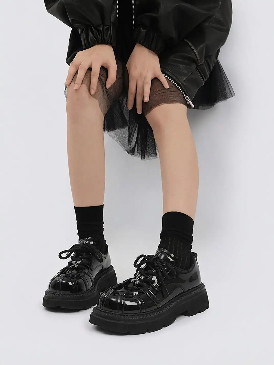 PINJIAHUI | Lace-up Metal Platform Shoes