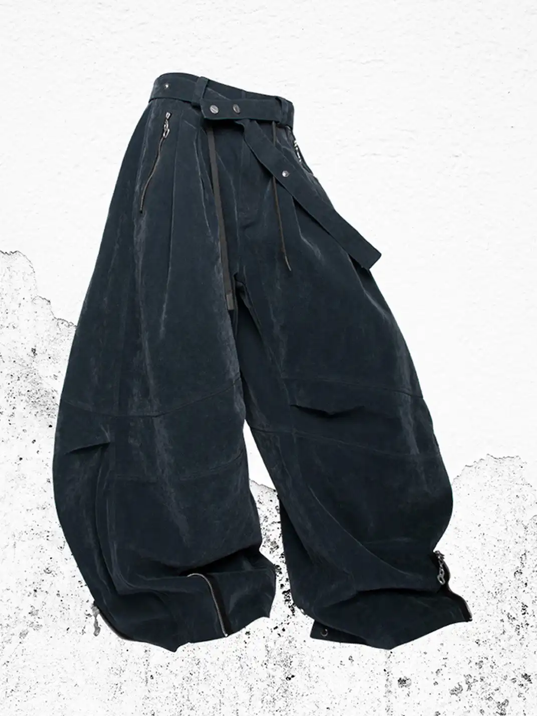 RELABEL | Velour Zip-Hem Oversized Jeans