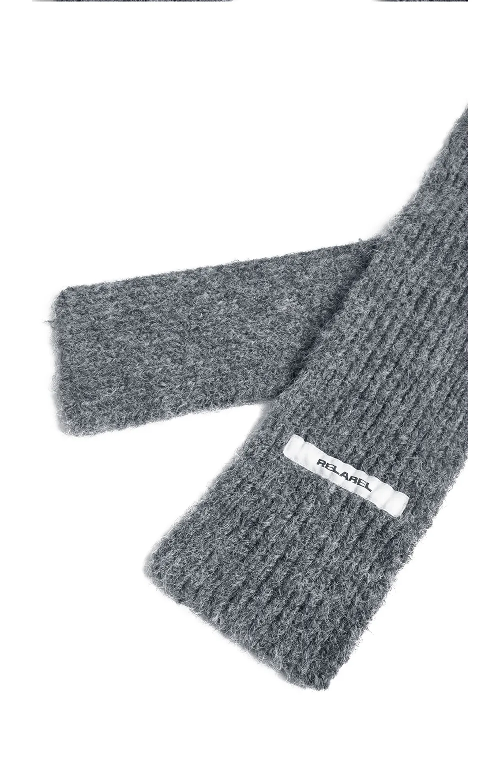 RELABEL | Detachable Scarf Beanie Set