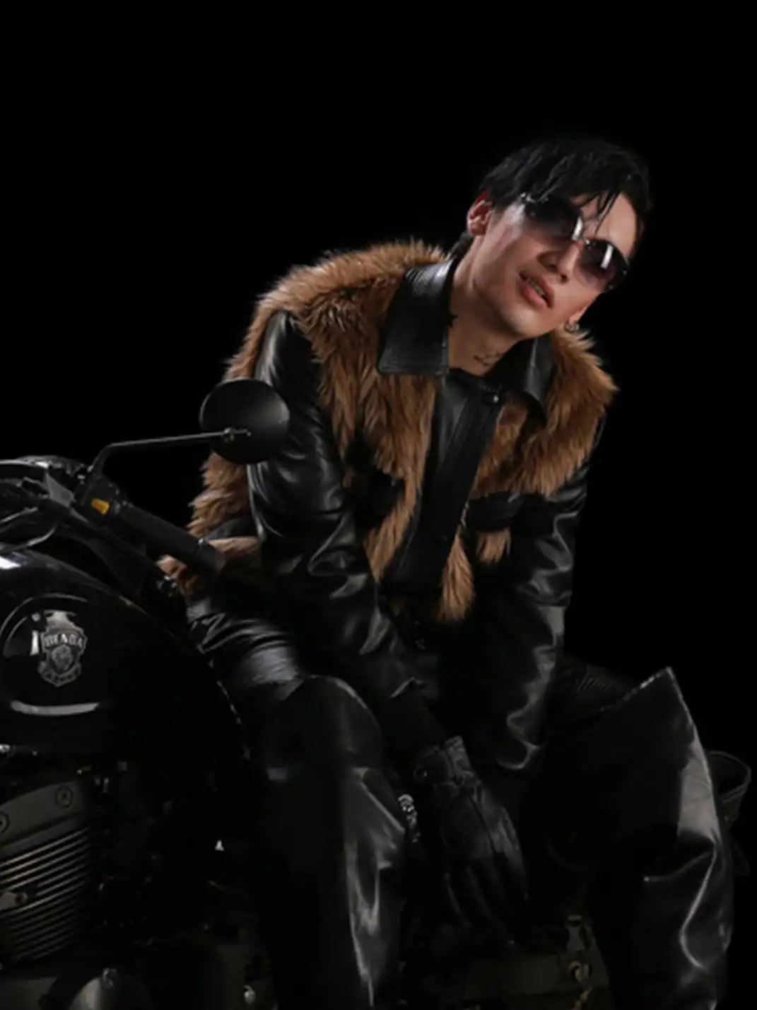 99CLUB | Motorcycle Leather-Sleeved Fur Jacket