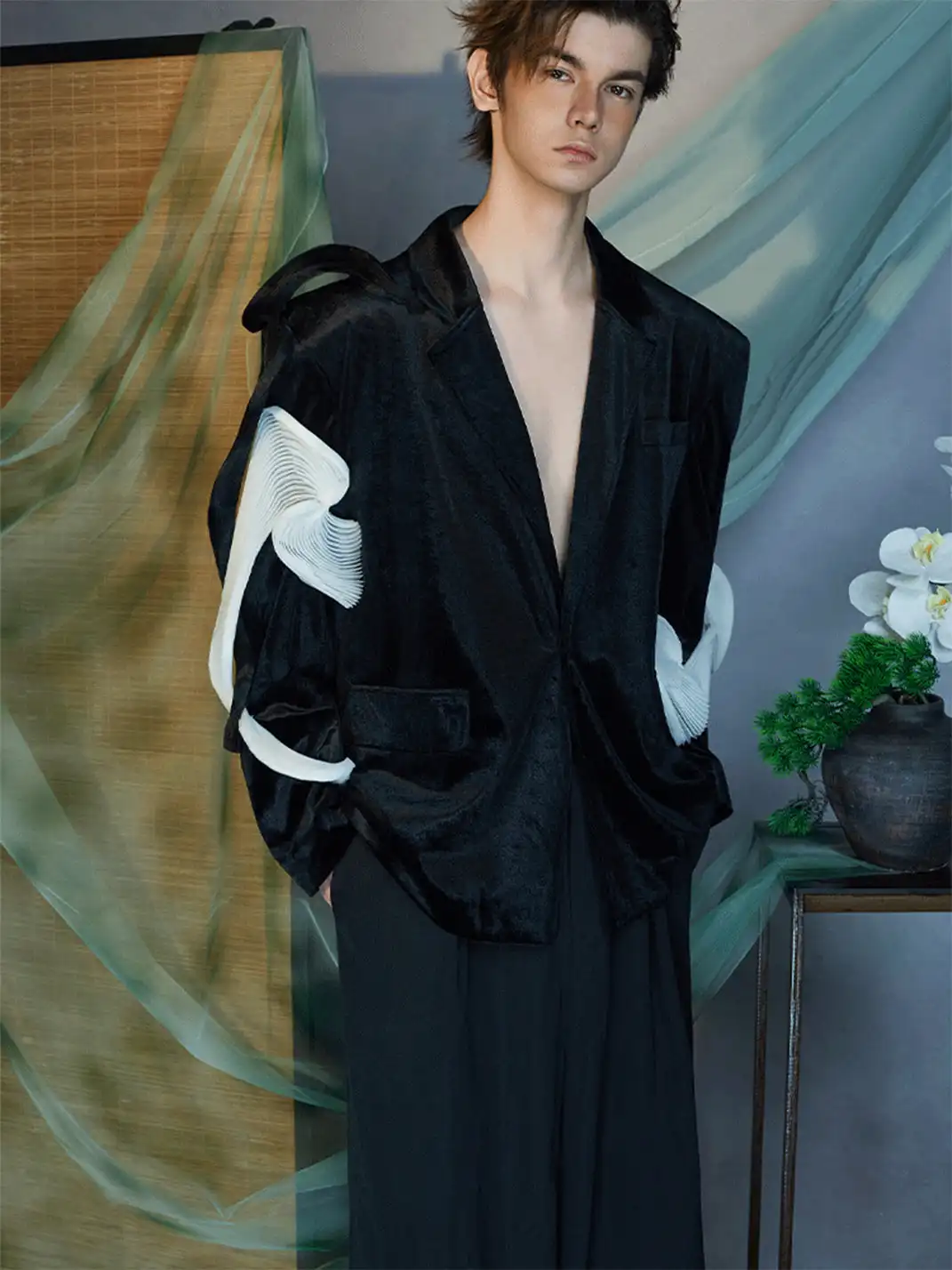 JIECHI | Velvet Deep V Blazer