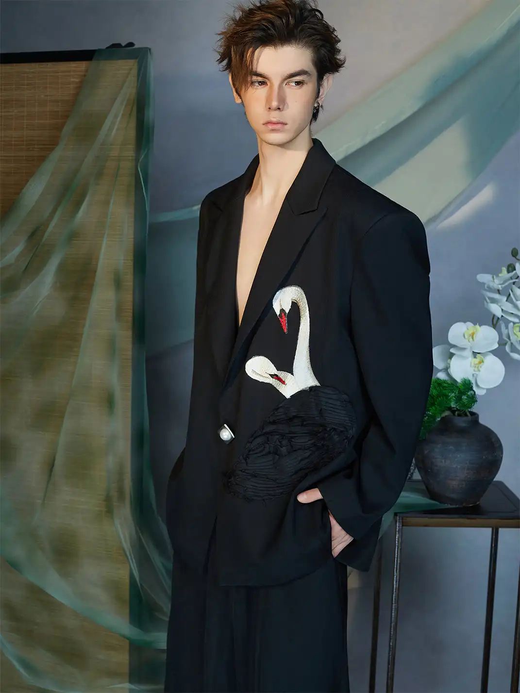 JIECHI | Swan Embroidered Pearl Button Blazer