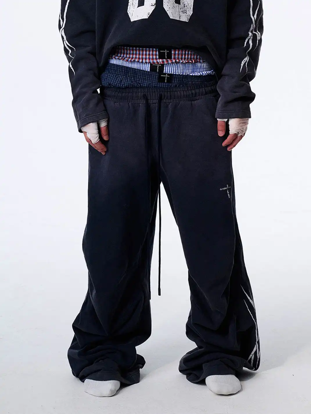 SGW | Distressed Pleated Drawstring Baggy Pants