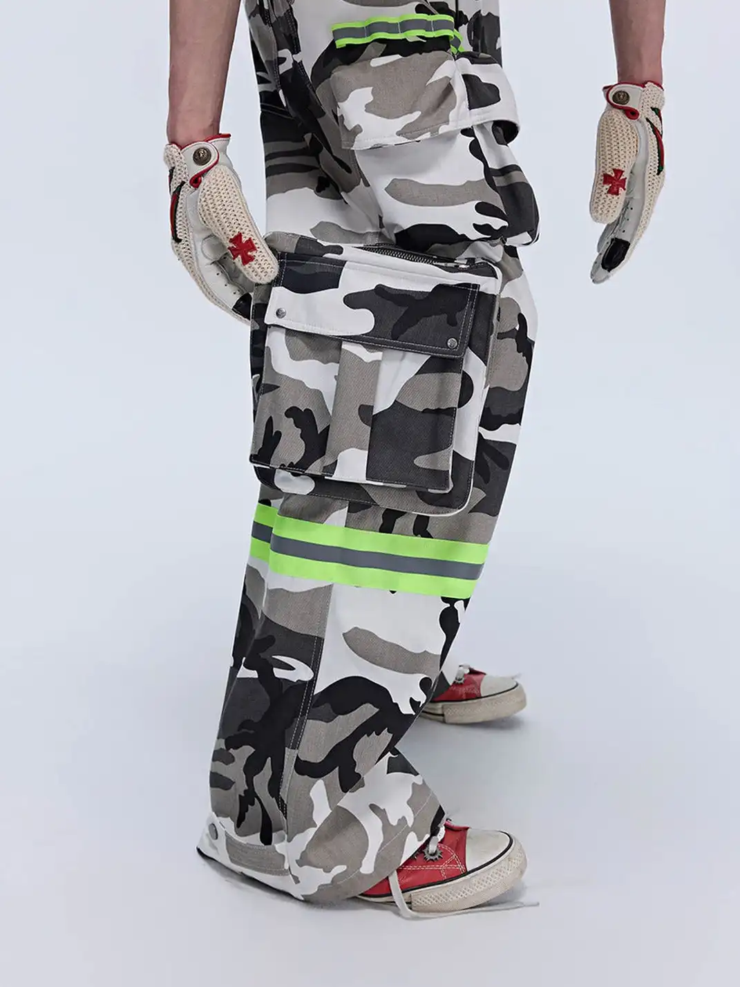 SGW | Camo Reflective Multi-Pocket Cargo Pants